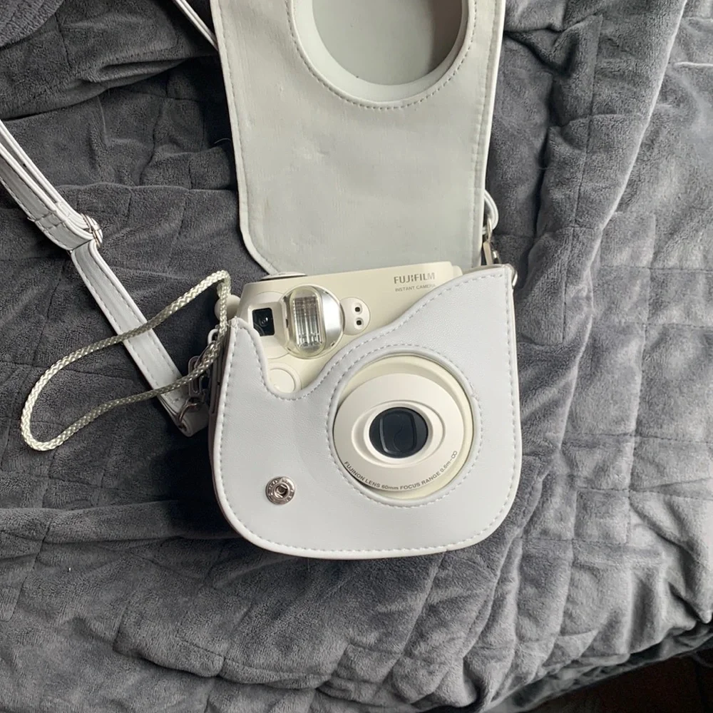 Fujifilm Polaroid camera instax mini 7s